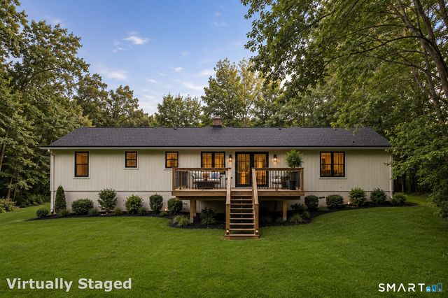 30 Creeping Hemlock Drive, Norwalk, CT 06851
