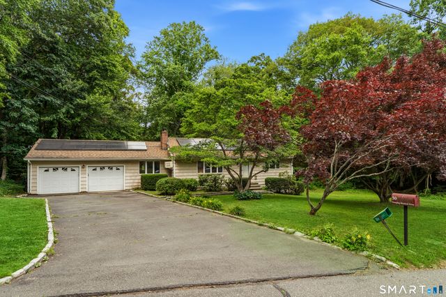 30 Creeping Hemlock Drive, Norwalk, CT 06851