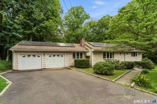 30 Creeping Hemlock Drive, Norwalk, CT 06851