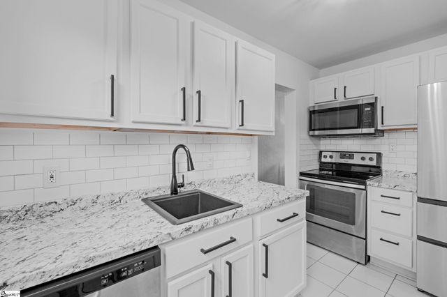 100 Lewis Drive Unit 4B, Greenville, SC 29605