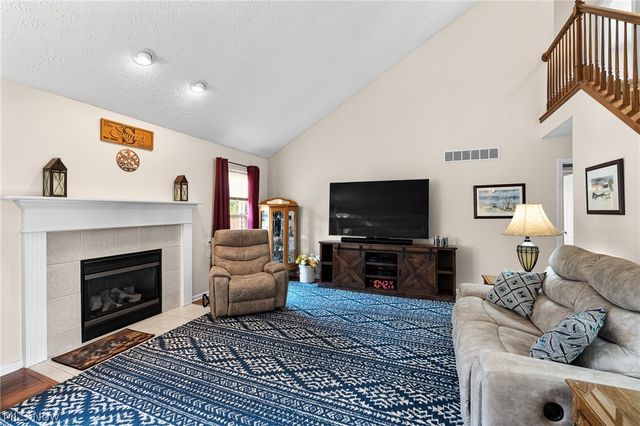 37164 Stone Creek Drive, North Ridgeville, OH 44039