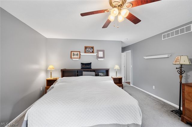 37164 Stone Creek Drive, North Ridgeville, OH 44039