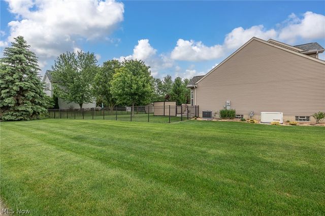37164 Stone Creek Drive, North Ridgeville, OH 44039
