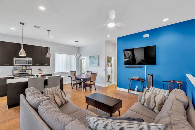 5021 Nichols Street, Houston, TX 77020