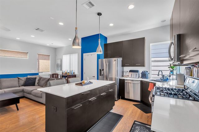 5021 Nichols Street, Houston, TX 77020