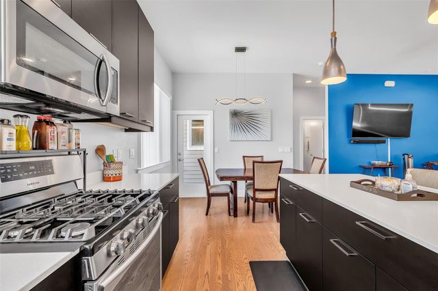 5021 Nichols Street, Houston, TX 77020