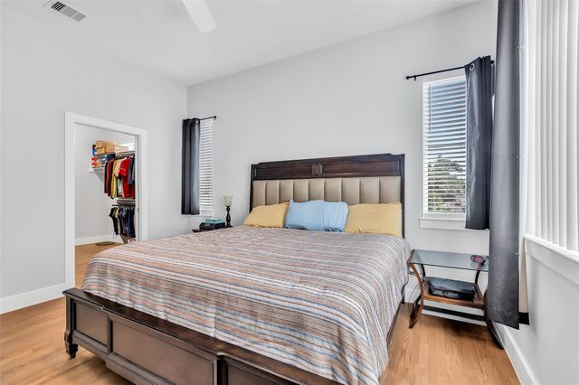 5021 Nichols Street, Houston, TX 77020