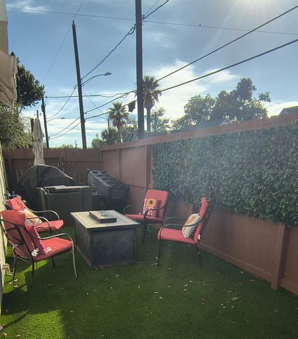 5021 Nichols Street, Houston, TX 77020