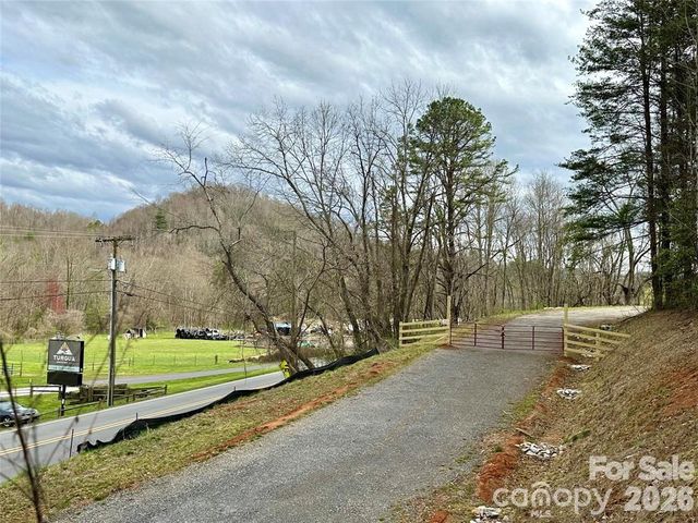 3132 Cane Creek Road, Fairview, NC 28730