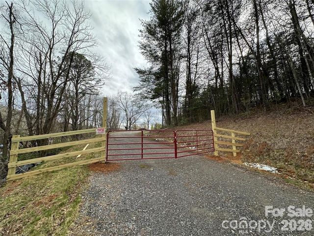 3132 Cane Creek Road, Fairview, NC 28730