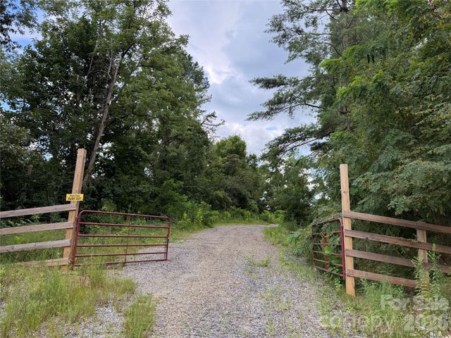 3132 Cane Creek Road, Fairview, NC 28730