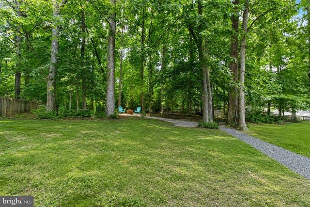 6416 ROYAL OAKS DR, Fredericksburg, VA 22407