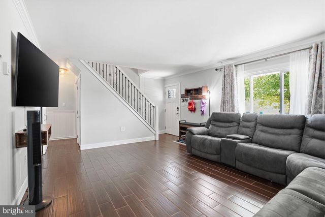 14 HEMLOCK RD, Levittown, PA 19056
