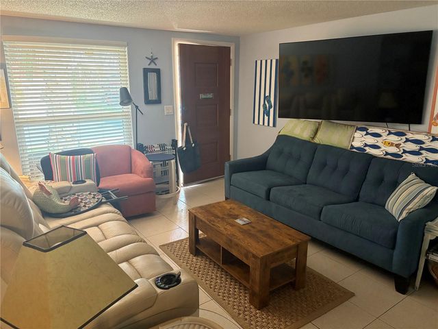 1005 EGRET COURT, Dunedin, FL 34698