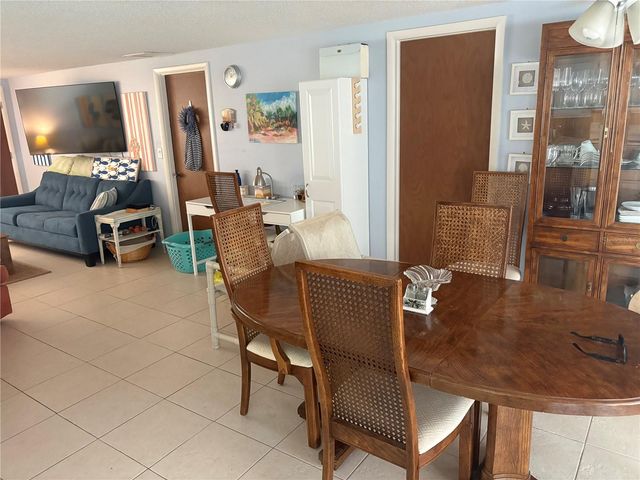 1005 EGRET COURT, Dunedin, FL 34698