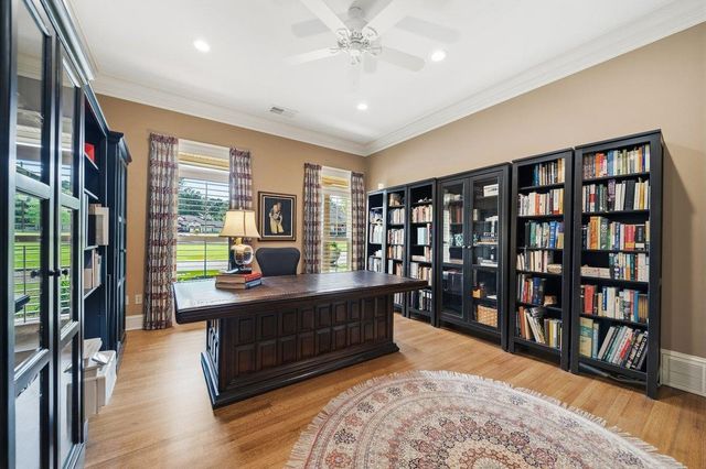 9658 E DOVE MEADOW CV, Germantown, TN 38139