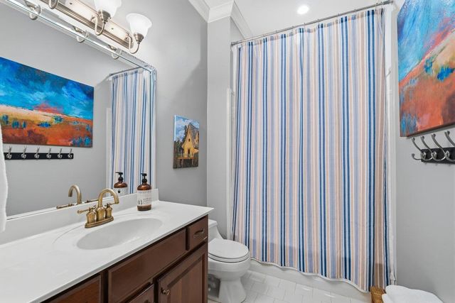 9658 E DOVE MEADOW CV, Germantown, TN 38139