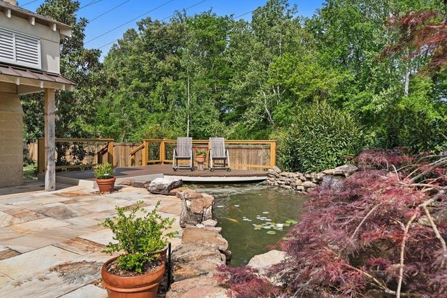 9658 E DOVE MEADOW CV, Germantown, TN 38139