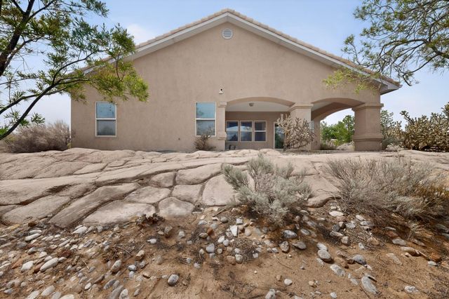600 Rio Hondo Road NE, Rio Rancho, NM 87144