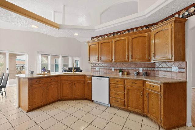 600 Rio Hondo Road NE, Rio Rancho, NM 87144