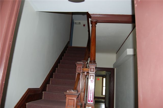 7 Nichols Lane 5, Hopkinton, RI 02832