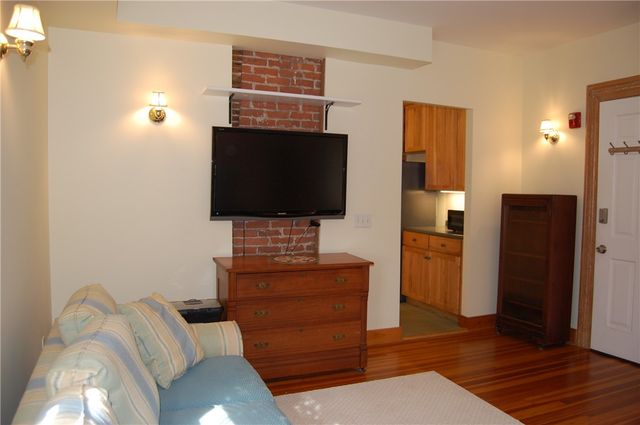 7 Nichols Lane 5, Hopkinton, RI 02832