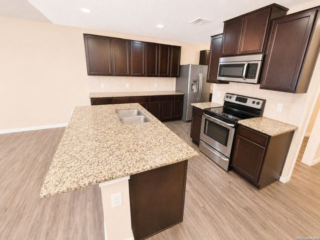 4002 Goliad Ford, San Antonio, TX 78222