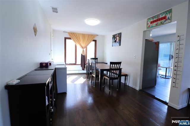 1359 15th Street, Fort Lee, NJ 07024