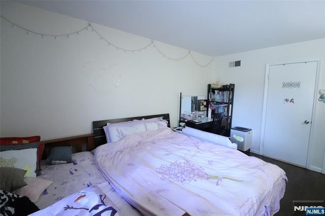 1359 15th Street, Fort Lee, NJ 07024