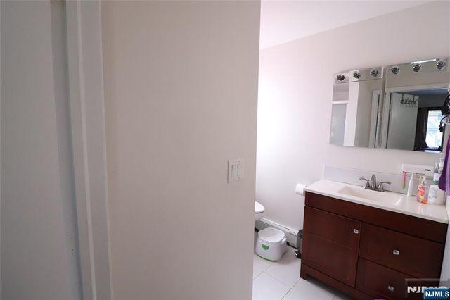 1359 15th Street, Fort Lee, NJ 07024