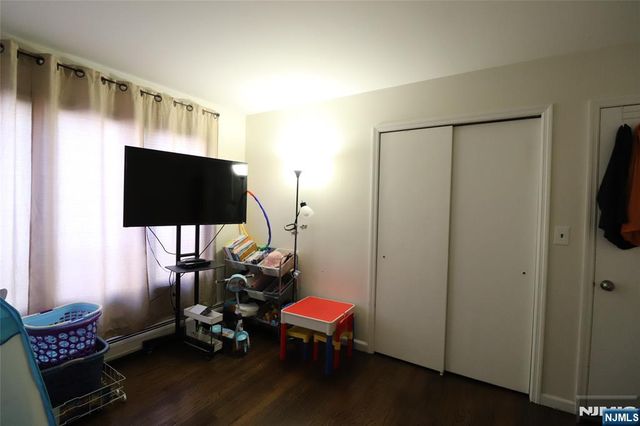 1359 15th Street, Fort Lee, NJ 07024
