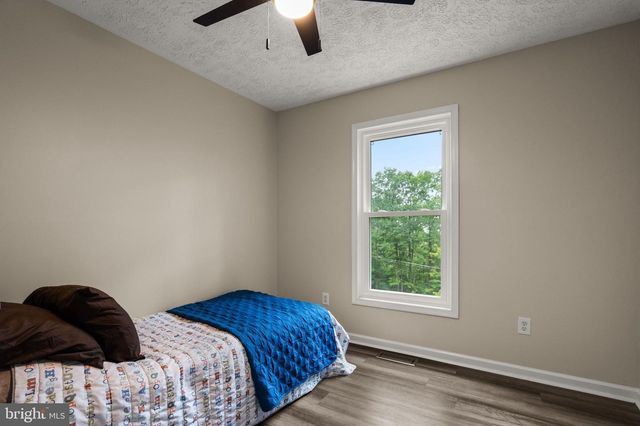 776 VALLEY VIEW RD, Harpers Ferry, WV 25425