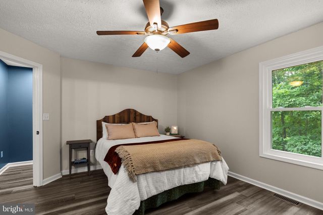 776 VALLEY VIEW RD, Harpers Ferry, WV 25425