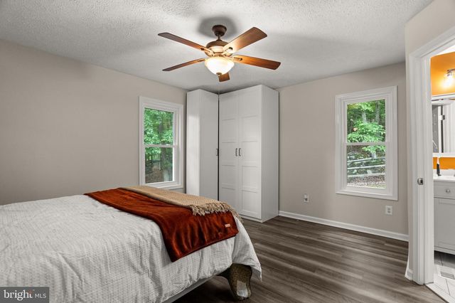776 VALLEY VIEW RD, Harpers Ferry, WV 25425