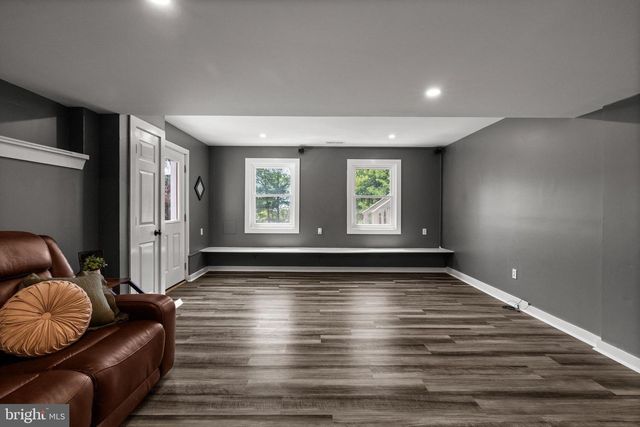 776 VALLEY VIEW RD, Harpers Ferry, WV 25425