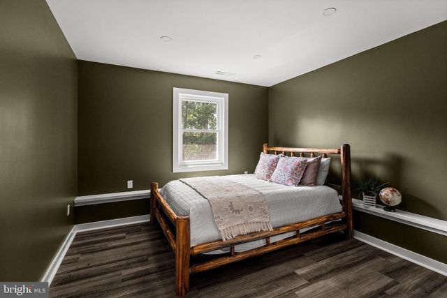 776 VALLEY VIEW RD, Harpers Ferry, WV 25425