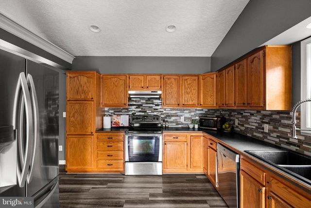 776 VALLEY VIEW RD, Harpers Ferry, WV 25425