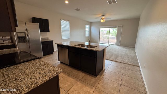 28233 N CHALCOCITE Street, San Tan Valley, AZ 85143