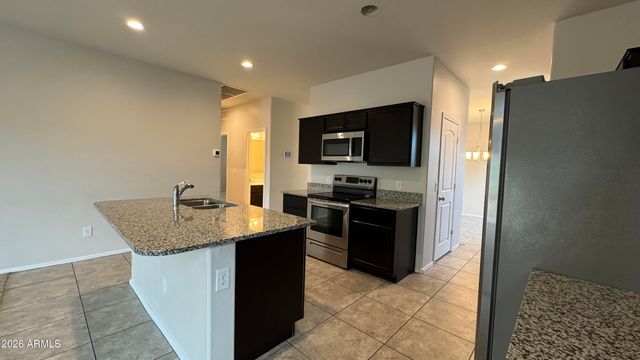 28233 N CHALCOCITE Street, San Tan Valley, AZ 85143