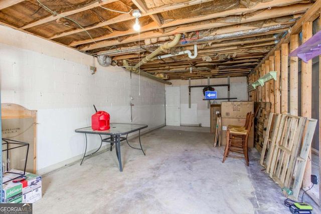 3135 Laura Lane, Lithia Springs, GA 30122