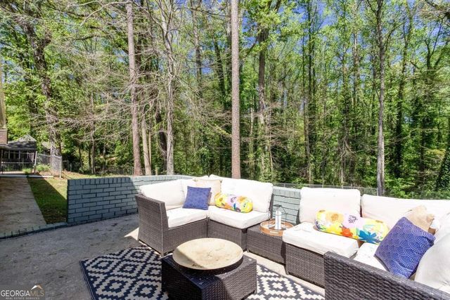 3135 Laura Lane, Lithia Springs, GA 30122