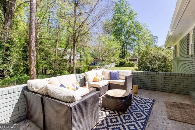 3135 Laura Lane, Lithia Springs, GA 30122