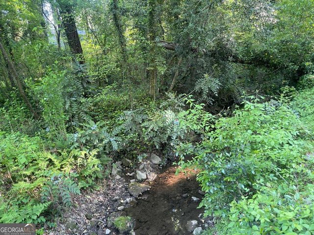 3135 Laura Lane, Lithia Springs, GA 30122