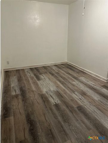 310 W Avenue A, Copperas Cove, TX 76522