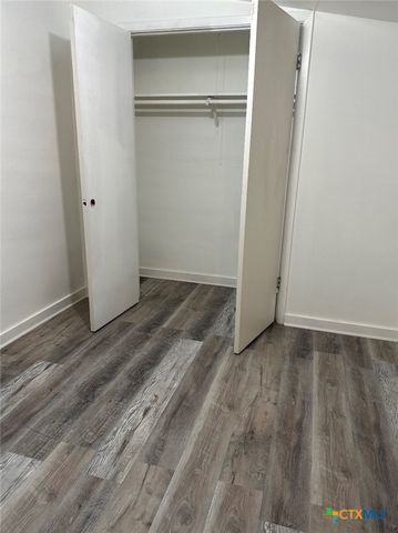310 W Avenue A, Copperas Cove, TX 76522