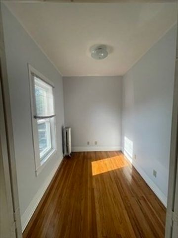 10 Delaware 2, Somerville, MA 02145