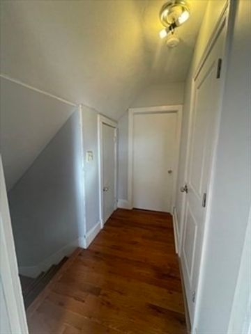 10 Delaware 2, Somerville, MA 02145