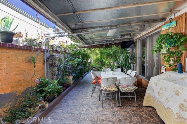 820 S Kenneth, Burbank, CA 91501