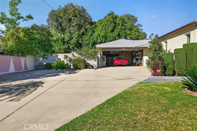 820 S Kenneth, Burbank, CA 91501