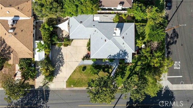 820 S Kenneth, Burbank, CA 91501